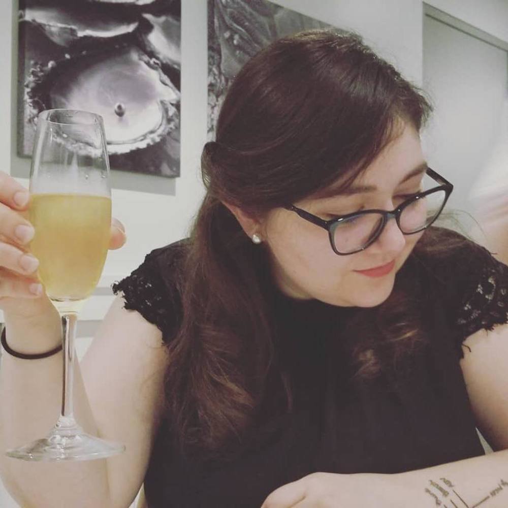Meet your Posher, Lauren